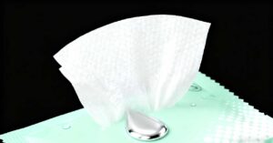 Why Should Businesses Consider OEM Custom Wet Wipes Manufacturing?